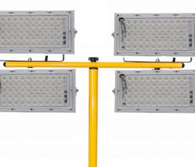 Светодиодный Прожектор На Штативе Glan-200W (4х50), IP65, 220В
